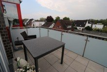 Balkon + KAARST + 3 -ZIMMERWOHNUNG + ca. 72 m� AUFZUG + BARRIEREFREI + 2. OG + *ideal f�r Rentner*