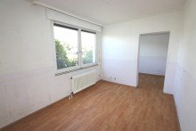 Schlafzimmer II + Kaarst + Bungalow + Bj. 1966 + ca. 98 m� Wohnfl�che +  ca. 393 m� Grundst�ck + Garage +