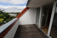Balkon + Kaarst + 114 m� + 2. OG + 3 Zimmer + Maisonettewohnung + Aussenstellplatz + 1996