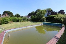 Schwimmbad + Kaarst + Einfamilienhaus + Bj. 1966 + ca. 746 m� Grundst�ck + ca. 142 m� Wohnfl�che + 2 Garagen
