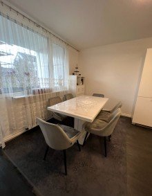 Esszimmer + D�sseldorf-Holthausen + ca. 53 m� + 1. OG +  2-Zimmerwohnung + Balkon +  Stellplatz +
