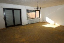 Wohnzimmer + Kaarst + Reihenmittelhaus + ca. 120 m� + 7 Zimmer + inkl. Garage +