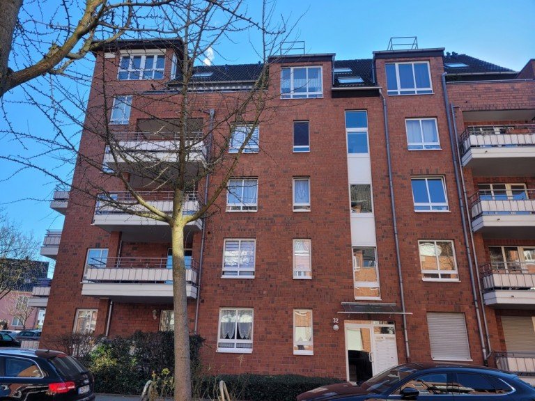 Aussenansicht Neuss Etagenwohnung + VERMIETET + Neuss-Furth + 2- Zimmer Wohnung + Balkon + Einbauk�che + Einbauschrank im Schlafzimmer + 59 m� +