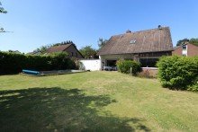 Garten + Kaarst + Einfamilienhaus + Bj. 1966 + ca. 746 m� Grundst�ck + ca. 142 m� Wohnfl�che + 2 Garagen