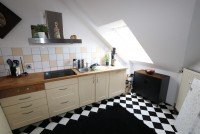 Bild (68e5589d850129dfadb2994e1780c1be): + Grevenbroich + 2-Zimmerwohnung + ca. 58 m� Wohnfl�che + 3. OG + kein Aufzug + Stellplatz +