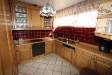 K�che Kaarst-Zentrum + Bungalow +  Bj. 1970 + ca. 135 m� Wohnfl�che + ca. 386 m� Grundst�ck + 2 Garagen