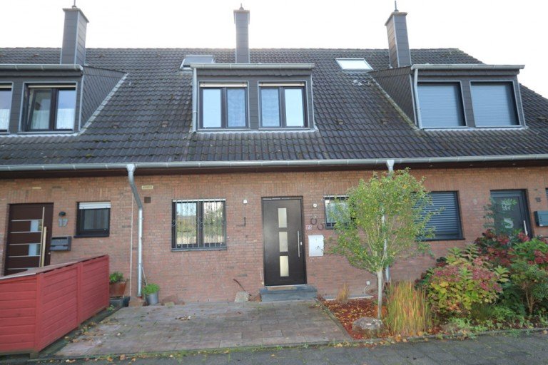 Ansicht Kaarst / B�ttgen Reihenmittelhaus + B�ttgen + ruhige Lage + Reihenhaus + Bj. 1984 + 3 Schlafzimmer + Garage +