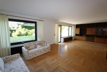 Wohnzimmer + Holzb�ttgen + freist. Einfamilienhaus + Bj. 1973 + ca. 135 m� Wohnfl�che + ca. 833 m� Grundst�ck +