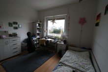 Kinderzimmer + M�NCHENGLADBACH - WINDBERG + 3-ZIMMERWOHNUNG +ca. 80 m� WOHNFL�CHE + BALKON + frei ab 01.03.2022 +