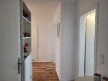 Flur + KAARST-ZENTRUM + 3- Zimmer Wohnung + 86 m� + Balkon + G�ste WC mit Dusche +