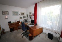 B�ro + Kaarst + Einfamilienhaus + Bj. 1966 + ca. 746 m� Grundst�ck + ca. 142 m� Wohnfl�che + 2 Garagen