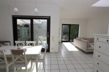 Wohnzimmer + Kaarst-Vorst + m�bliertes Bungalow + ca. 120 m� Wohnfl�che + 2 B�der + Garten + 3 Schlafzimmer +