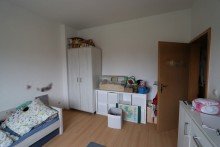Kinderzimmer (2) + M�NCHENGLADBACH - WINDBERG + 3-ZIMMERWOHNUNG +ca. 80 m� WOHNFL�CHE + BALKON + frei ab 01.03.2022 +