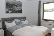Schlafzimmer + NEUSS + 3 ZIMMER WOHNUNG + 57 m� + ERDGESCHOSS + GARTENNUTZUNG