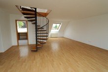 Wohnzimmer + Kaarst + 114 m� + 2. OG + 3 Zimmer + Maisonettewohnung + Aussenstellplatz + 1996