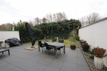 Garten + Kaarst + Doppelhaush�lfte + Bj 2017 + ca. 135 m� + 3 Schlafzimmer + K�che kann �bernommen werden +