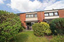 R�ckansicht + Kaarst + Am Hoverkamp + Reihenmittelhaus + 4-Zimmer+ 99 m� Wohnfl�che + inkl. Garage