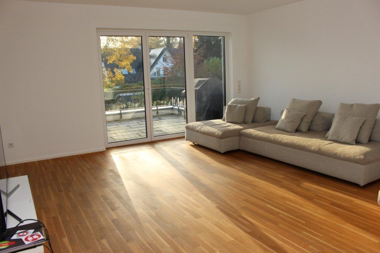 Wohnzimmer Neuss / Gnadental Etagenwohnung VERMIETET + Neuss- Gnadental + 4 Zimmer + direkt am Rhein + 2 Balkone + TG Stellplatz + Aufzug +