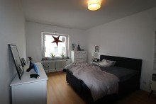 Schlafzimmer + M�NCHENGLADBACH - WINDBERG + 3-ZIMMERWOHNUNG +ca. 80 m� WOHNFL�CHE + BALKON + frei ab 01.03.2022 +