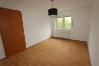 Bild (f0f776cad46830662ffe3ca8c54ea918): + Kaarst + 3-Zimmer-Wohnung + ca. 79 m� + Balkon + 2. OG + Aufzug + TG +