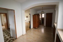 Diele + B�ttgen + Einfamilienhaus + Baujahr 1975 + ca. 423 m� Grundst�ck + ca. 131 m� Wohnfl�che + Garage +