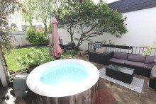 Terrasse + Kaarst - Zentrum + Bungalow + Bj. 1973 + ca. 119 m� Wohnfl�che + ca. 321 m� Grundst�ck + Garage +